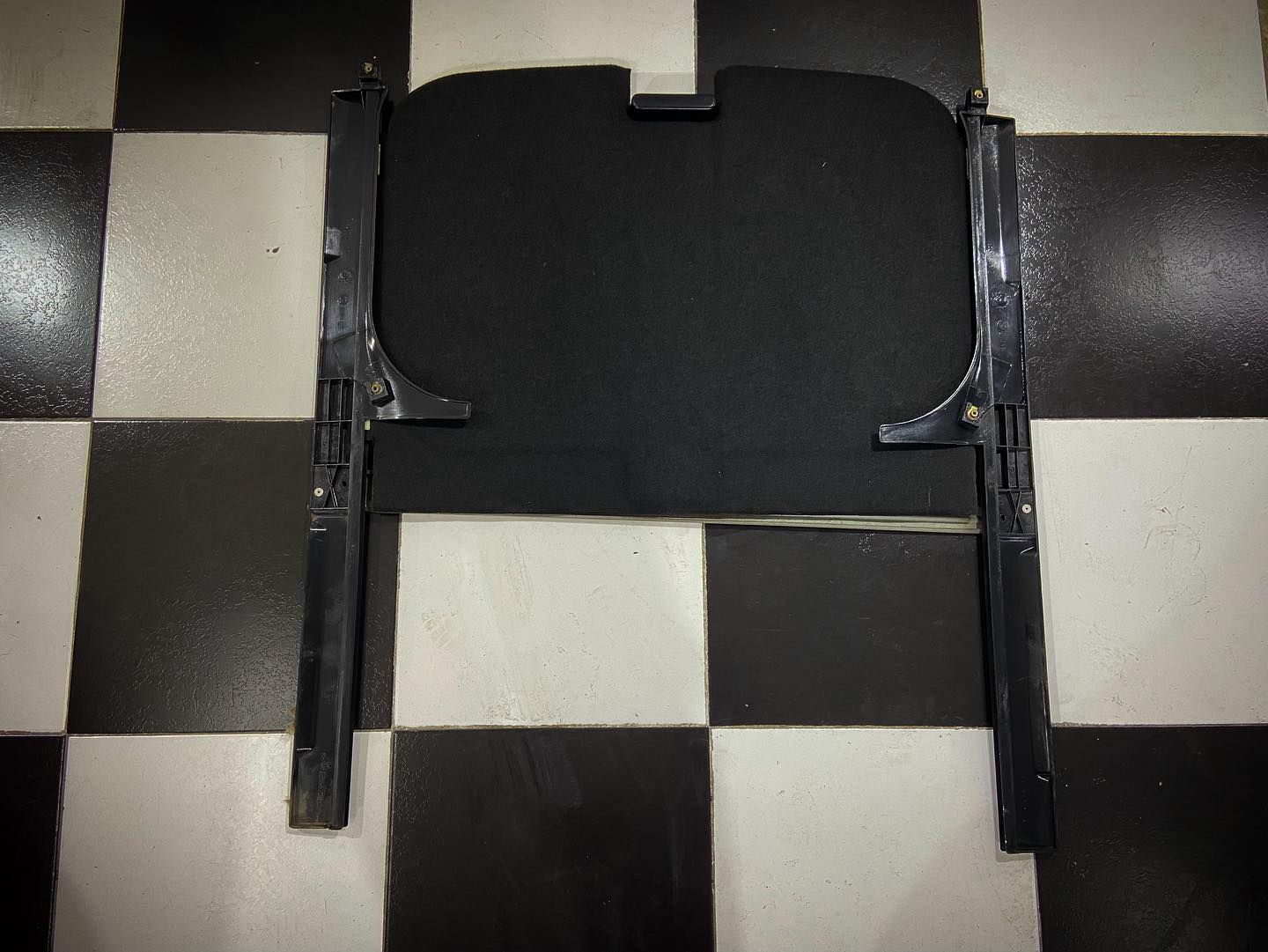 Toit ouvrant complet Peugeot 205 GTI – Origine Peugeot - Image 4