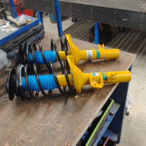 Bilstein B6 – Paire d’amortisseurs avant complets avec ressorts – Peugeot 205 GTI / CTI / Rallye